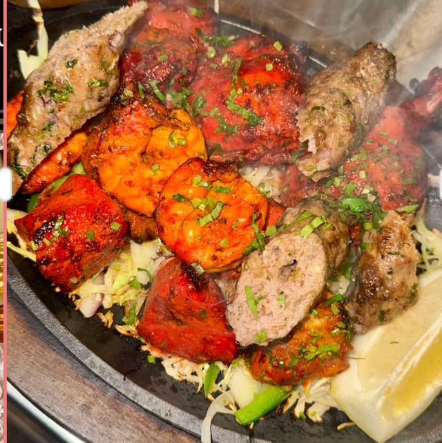 Tandoori Mix Platter.